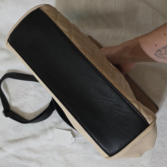 Nine West Beige Bag - Picture 5 of 8